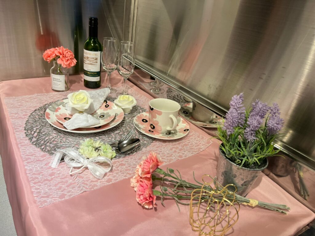 お店内はおしゃれに飾り付けされています♪
