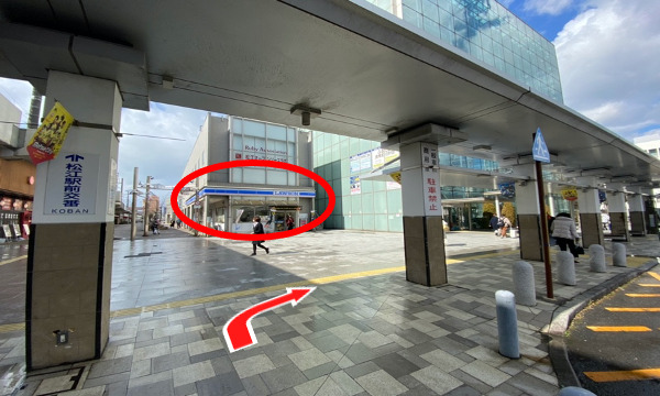 テルサ横のローソンを道なりに右側に進みます