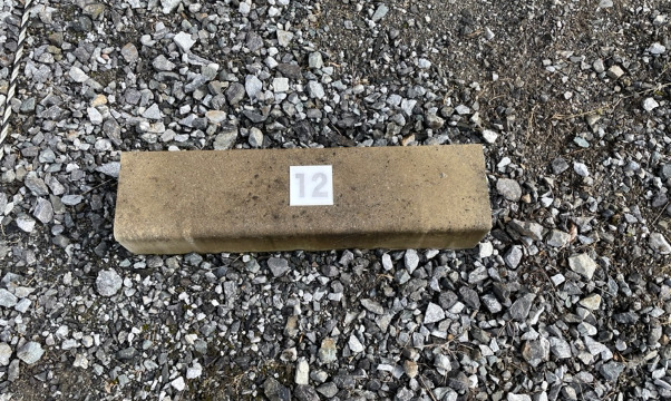 駐車番号12番